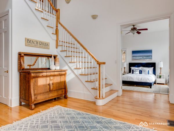 Hamptons Home 1020651