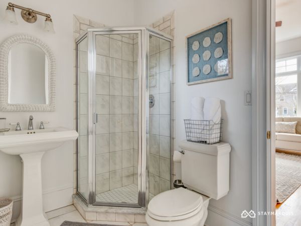 Hamptons Home 1020651
