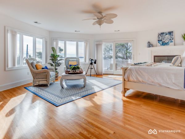 Hamptons Home 1020651