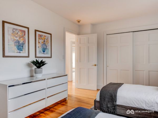Hamptons Home 1020651