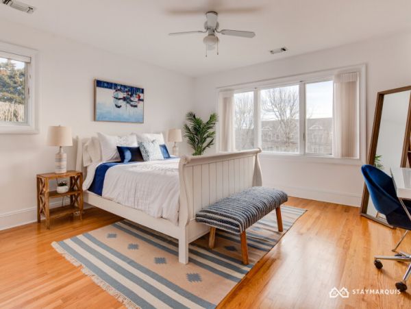 Hamptons Home 1020651