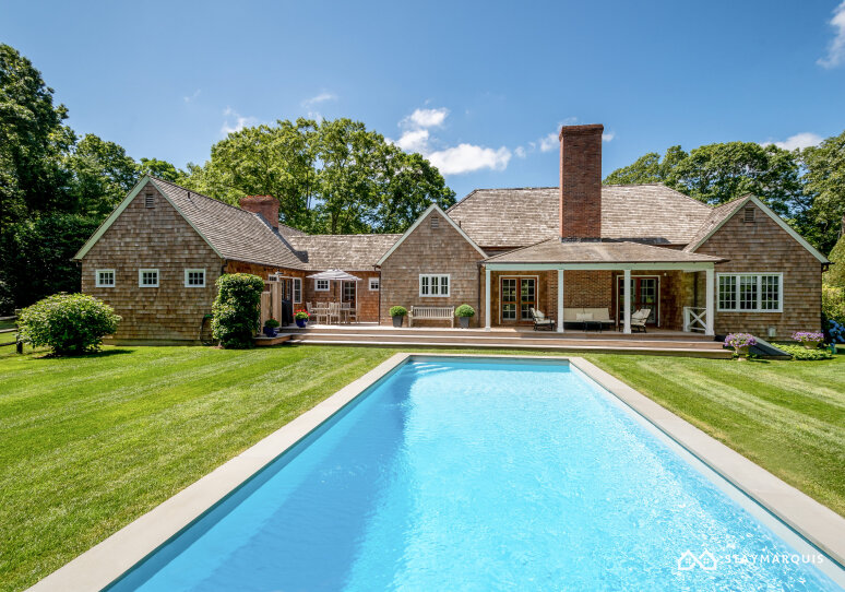 Hamptons Home 1020653
