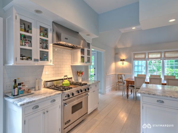 Hamptons Home 1020653