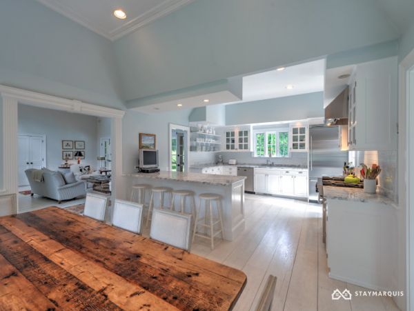Hamptons Home 1020653