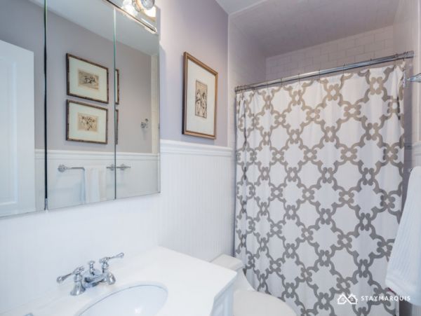 Hamptons Home 1020653