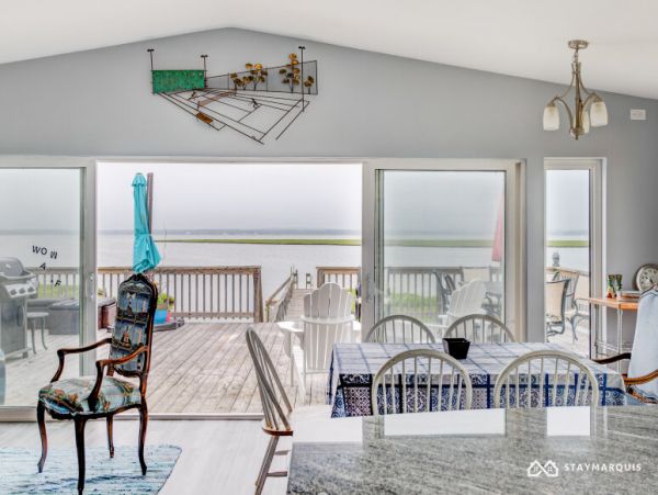 Hamptons Home 1020655