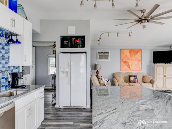 Hamptons Home 1020655
