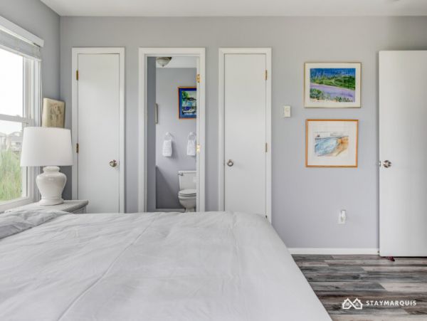 Hamptons Home 1020655