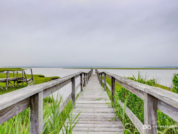Hamptons Home 1020655