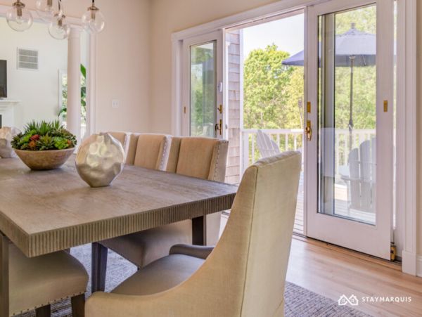 Hamptons Home 1020657