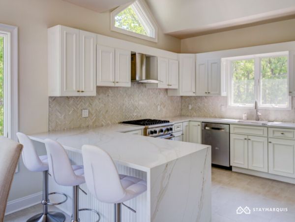 Hamptons Home 1020657
