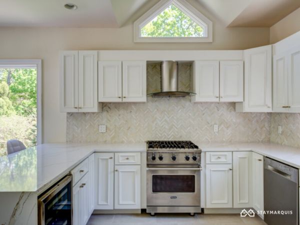 Hamptons Home 1020657