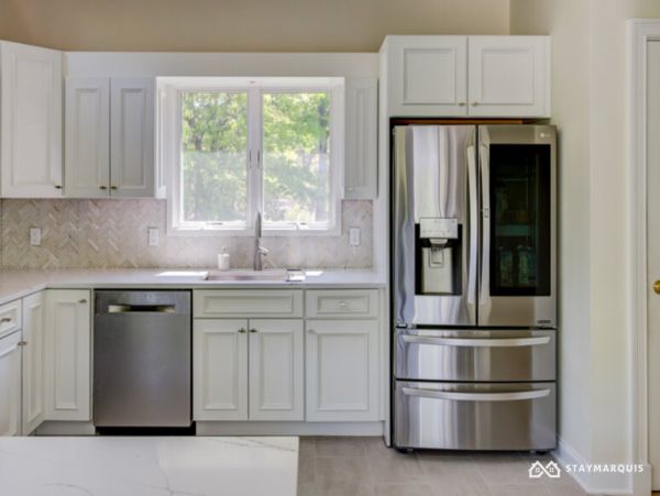 Hamptons Home 1020657