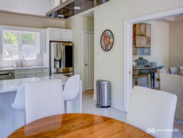 Hamptons Home 1020657