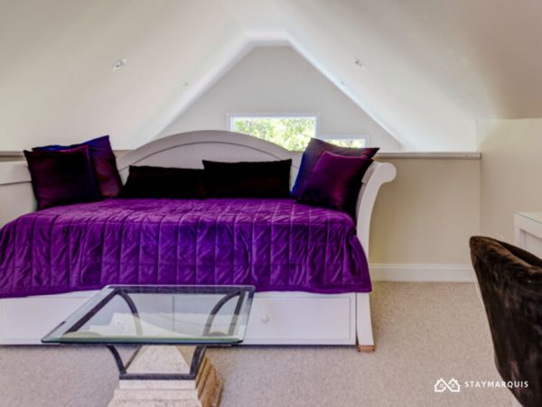 Hamptons Home 1020657