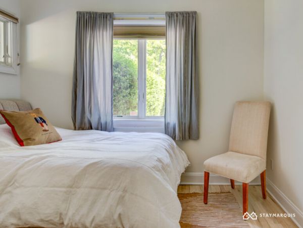 Hamptons Home 1020657