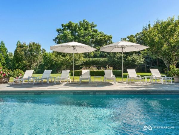 Hamptons Home 1020658