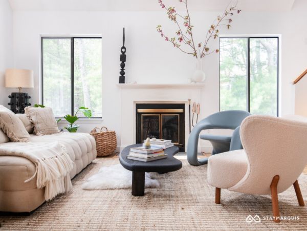 Hamptons Home 1020659