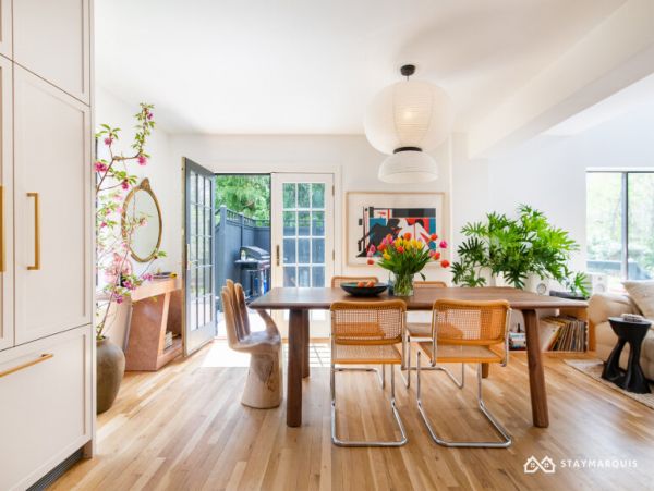 Hamptons Home 1020659