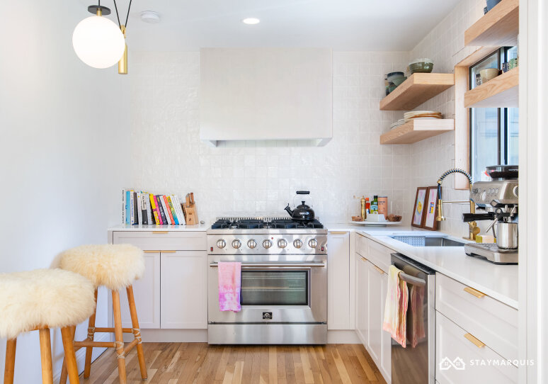 Hamptons Home 1020659