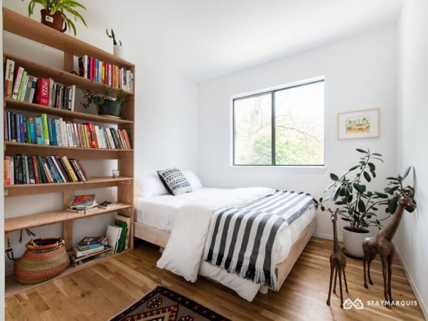 Hamptons Home 1020659