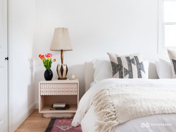 Hamptons Home 1020659