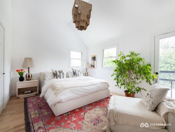 Hamptons Home 1020659