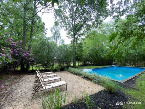 Hamptons Home 1020660