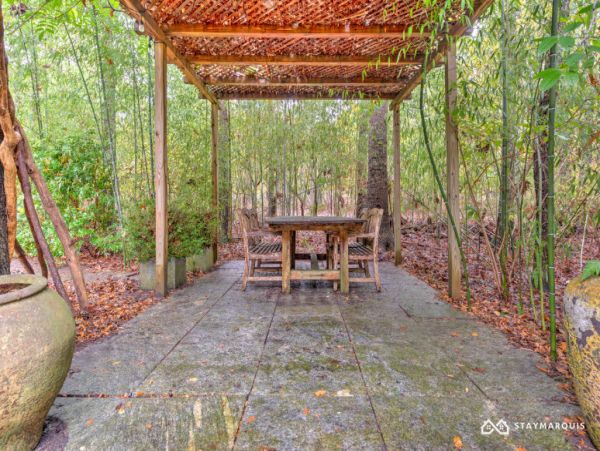 Hamptons Home 1020660