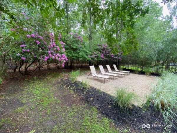 Hamptons Home 1020660