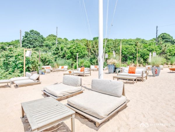 Hamptons Home 1020662