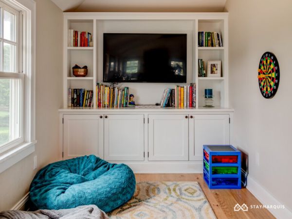 Hamptons Home 1020663