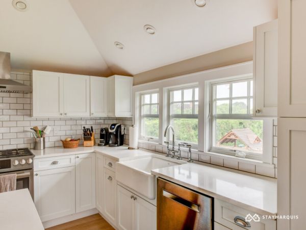 Hamptons Home 1020663
