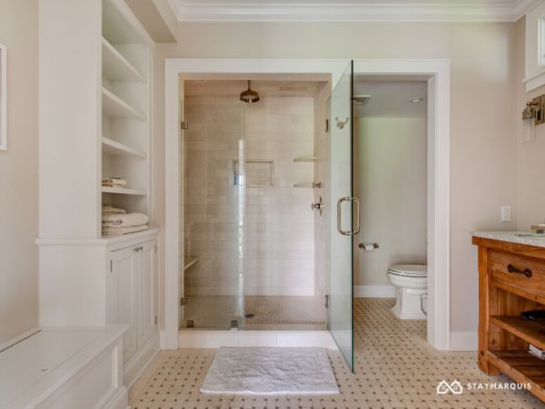 Hamptons Home 1020663
