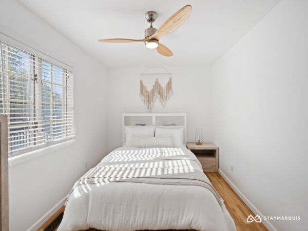 Hamptons Home 1020664
