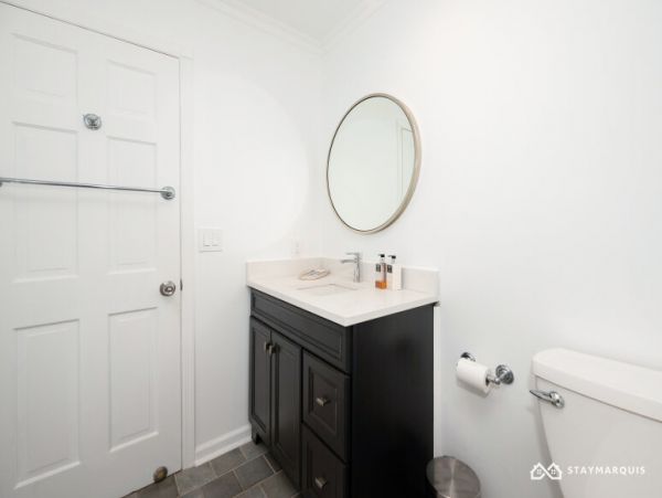 Hamptons Home 1020664