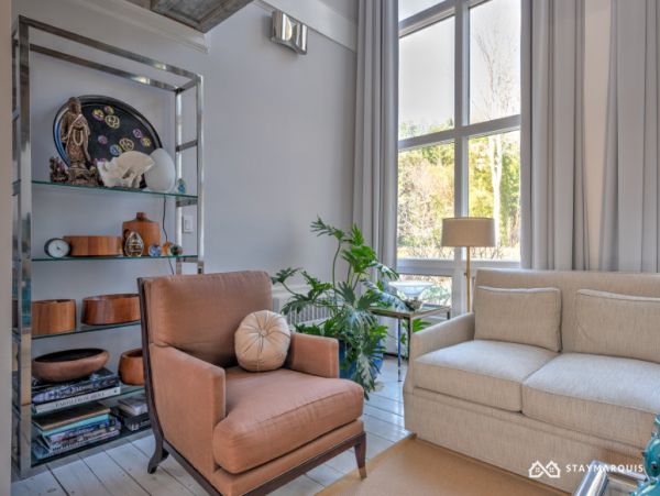 Hamptons Home 1020665