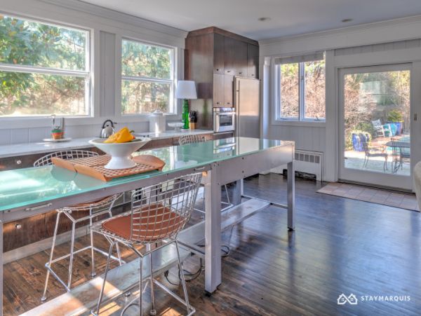 Hamptons Home 1020665