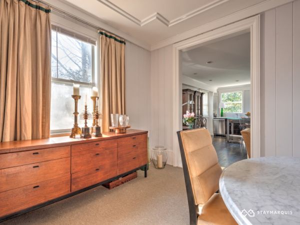 Hamptons Home 1020665