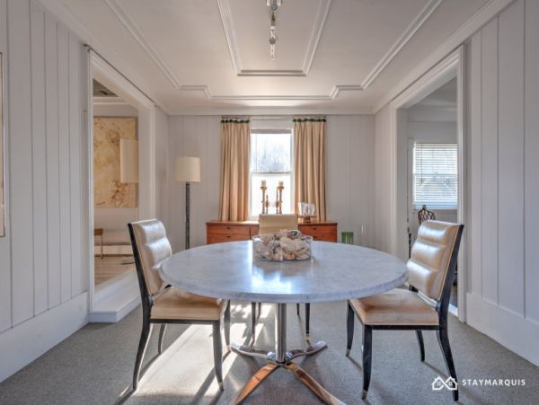 Hamptons Home 1020665