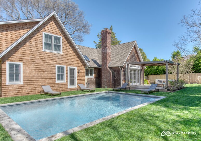 Hamptons Home 1020667