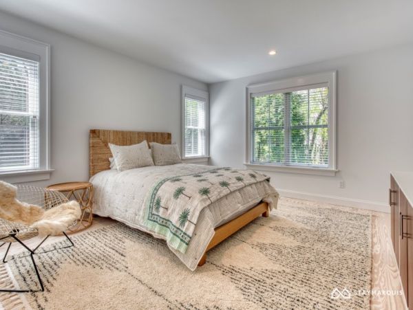 Hamptons Home 1020667