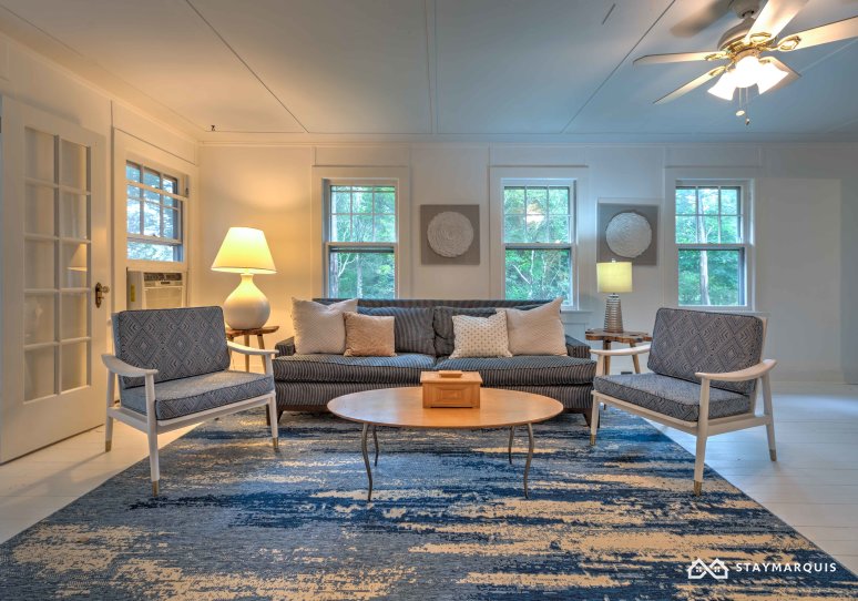 Hamptons Home 1020668