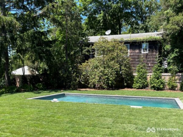 Hamptons Home 1020668