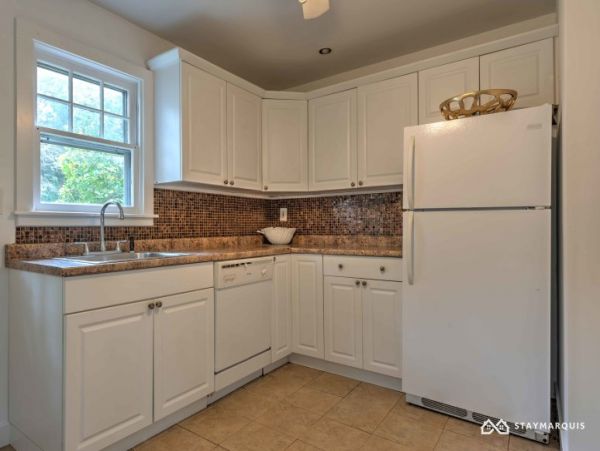 Hamptons Home 1020668