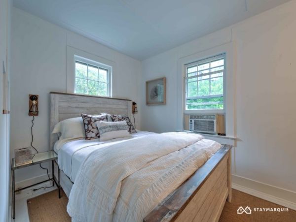 Hamptons Home 1020668
