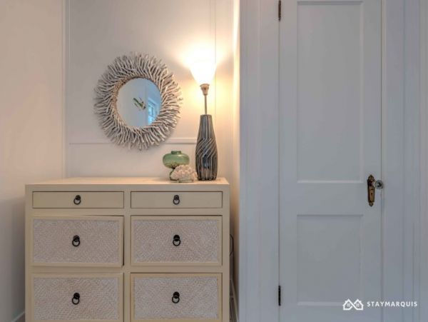 Hamptons Home 1020668