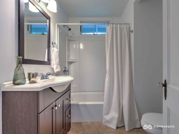 Hamptons Home 1020668