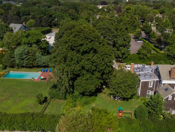 Hamptons Home 1020670