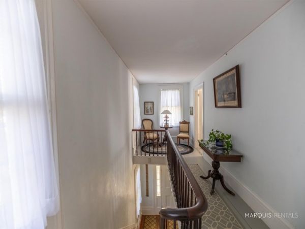 Hamptons Home 1020670